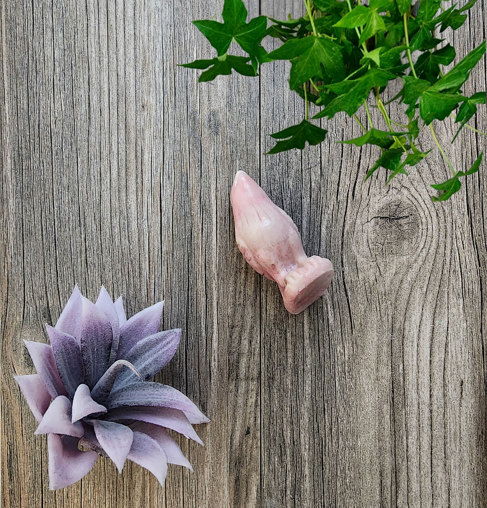 Thumbnail: Pink Opal Bird Carving #2
