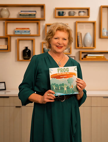 Anna Ashton Author