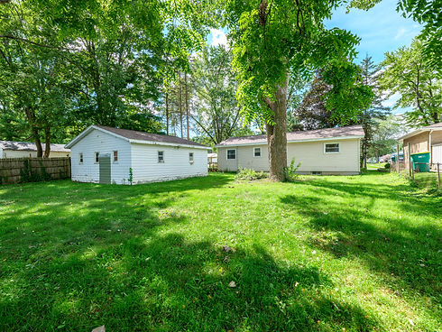 7133 Rockford St-125.jpg