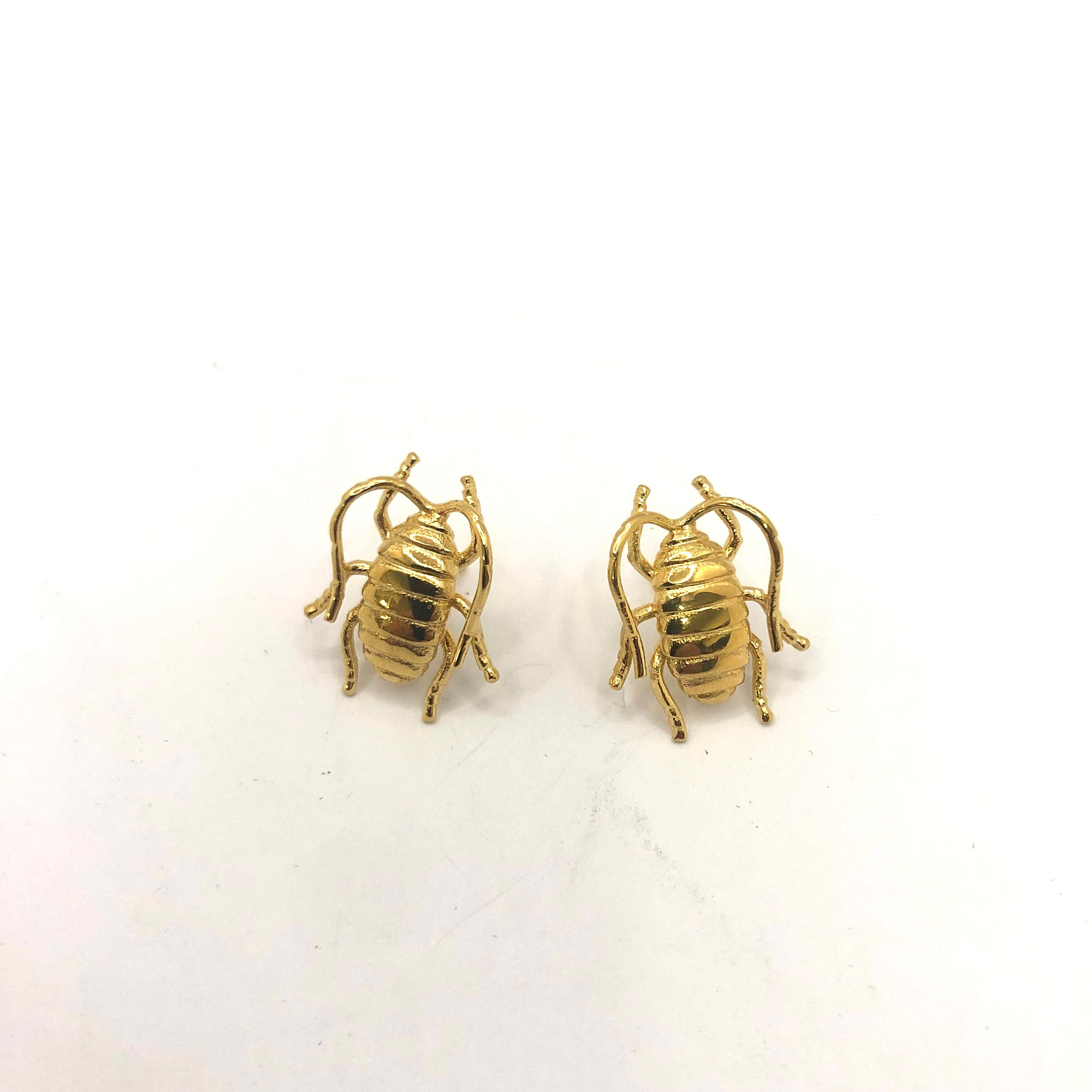 Brincos em Prata Dourada Bicho de Conta