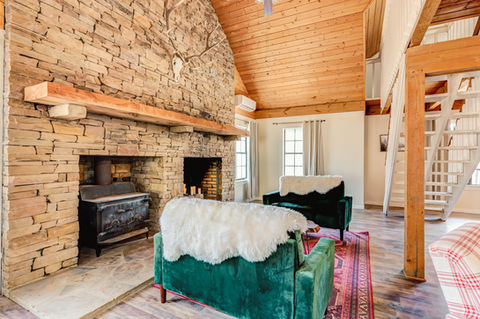 08-4267 Tatem Marr Way Critter Cabin-8.jpg