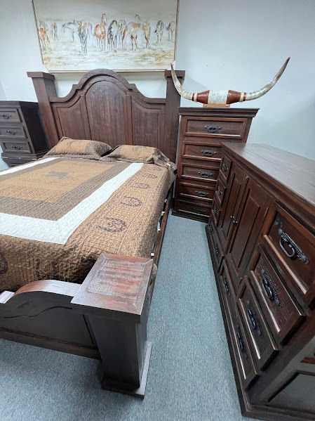 Alamo Rustic King Cherry Brown Bedroom Set