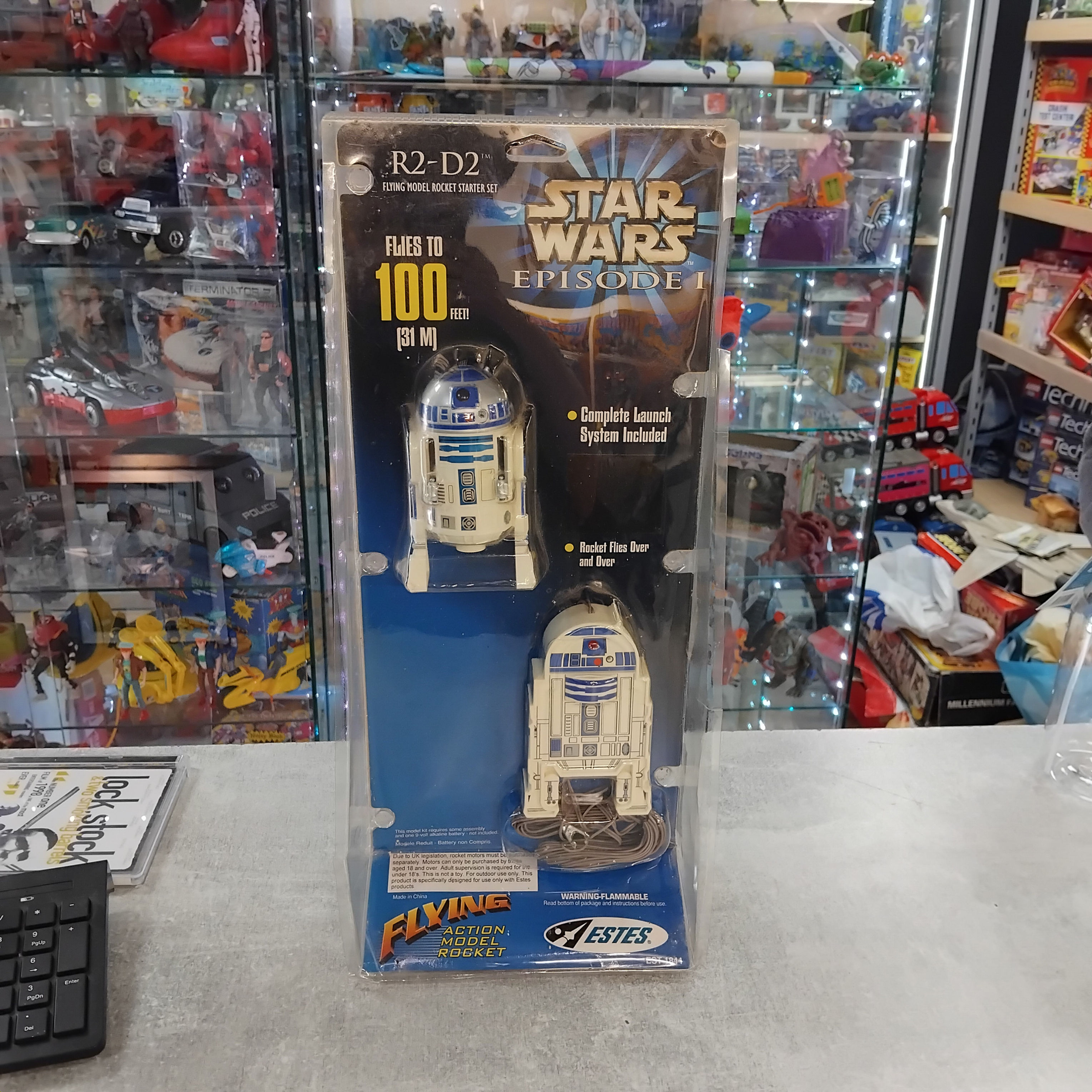 Star Wars R2-D2 Flying Action Model Rocket