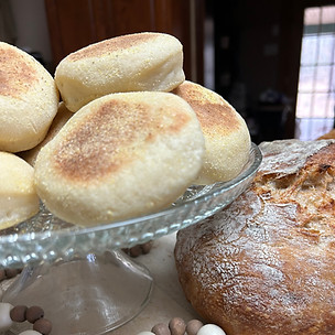 Fresh Organic Baked Goods No Better Thyme Bread Co.