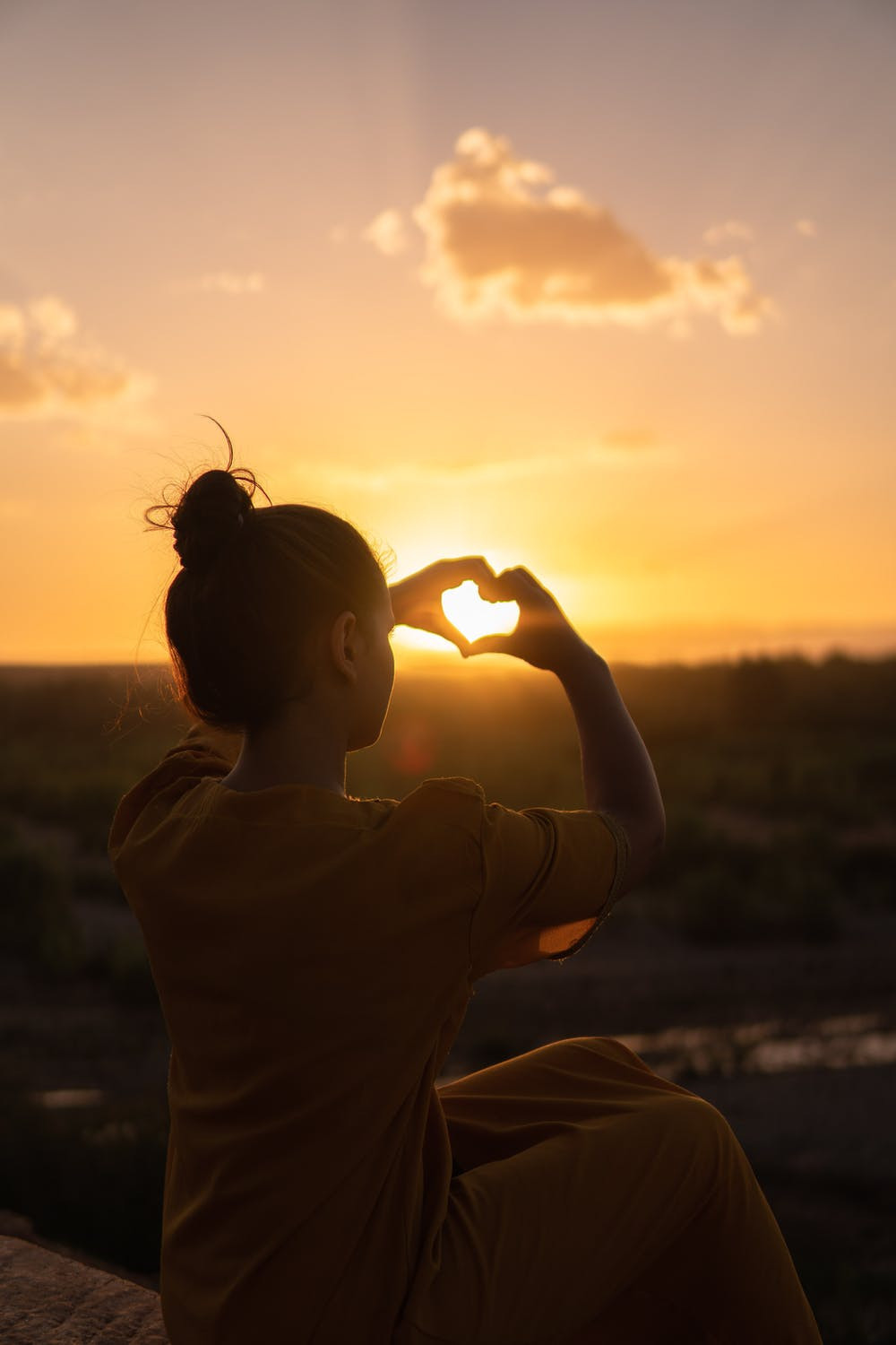 find love - heart - sunset