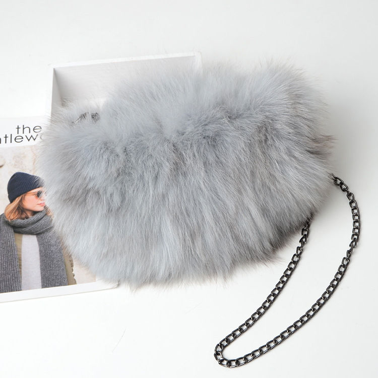 Thumbnail: Fox Fur Chain Bag