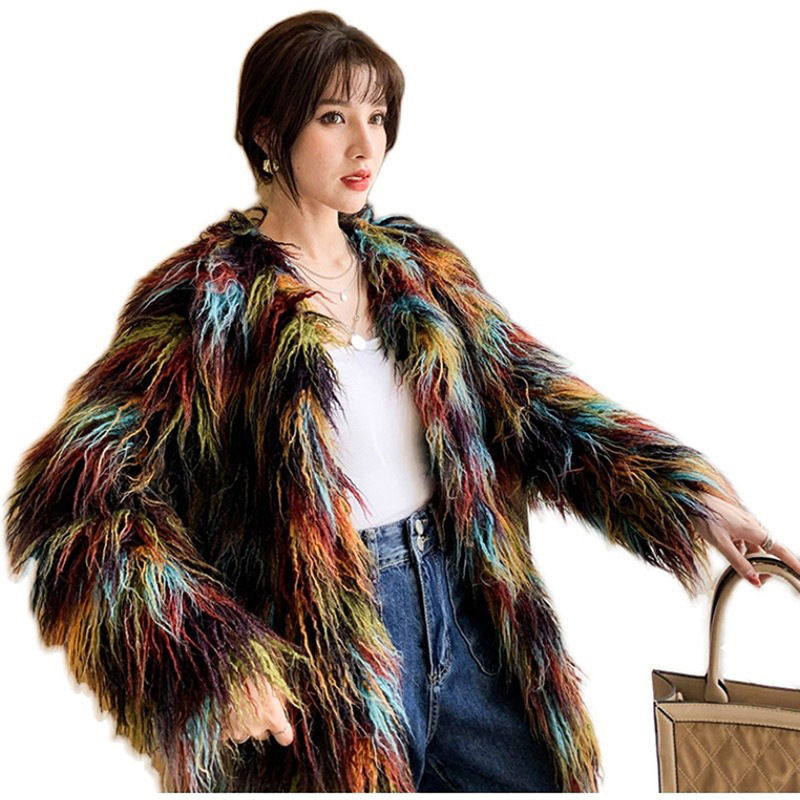 Thumbnail: Aurora Luxe™ Gradient Lamb Wool Mid-Length Coat