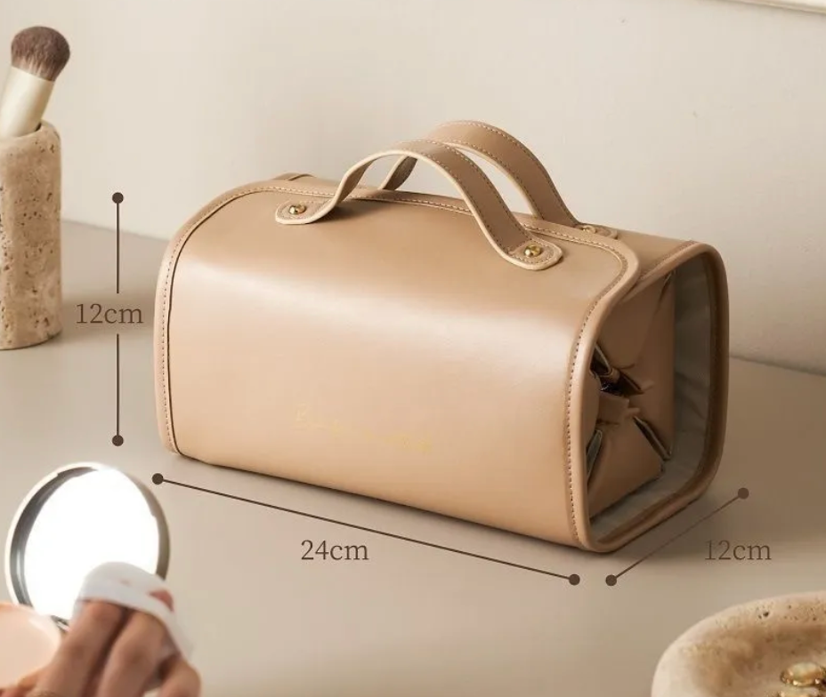 Thumbnail: L’Organisateur Modulaire – Foldable 4-Compartment Travel Beauty Case