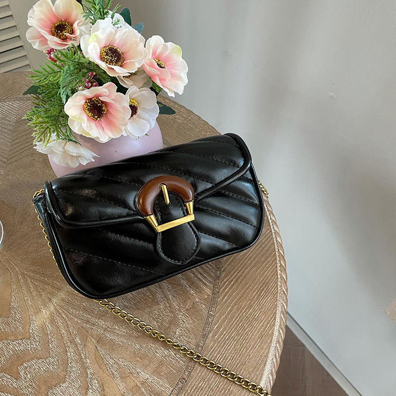 Thumbnail: Le Carré Minimaliste – Architectural Crossbody Box Bag