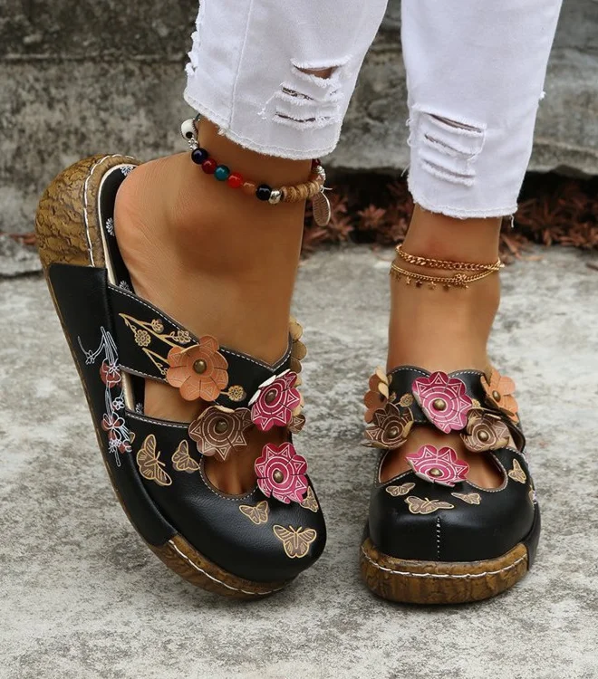 Floral Flair for Summer! Plum Blossom Summer Clogs feature a charming plum blossom design, perfect for adding a touch of floral whimsy to your warm-weather wardrobe. These comfortable clogs come in a vibrant summer style.