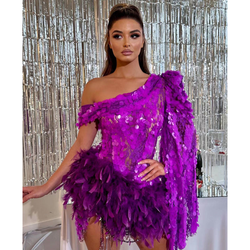 Thumbnail: Purple Sequined Feather One-Shoulder Dress