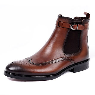 Experience Italian Craftsmanship: Men's Classic Leather Shoes - Square Heel & Buckle