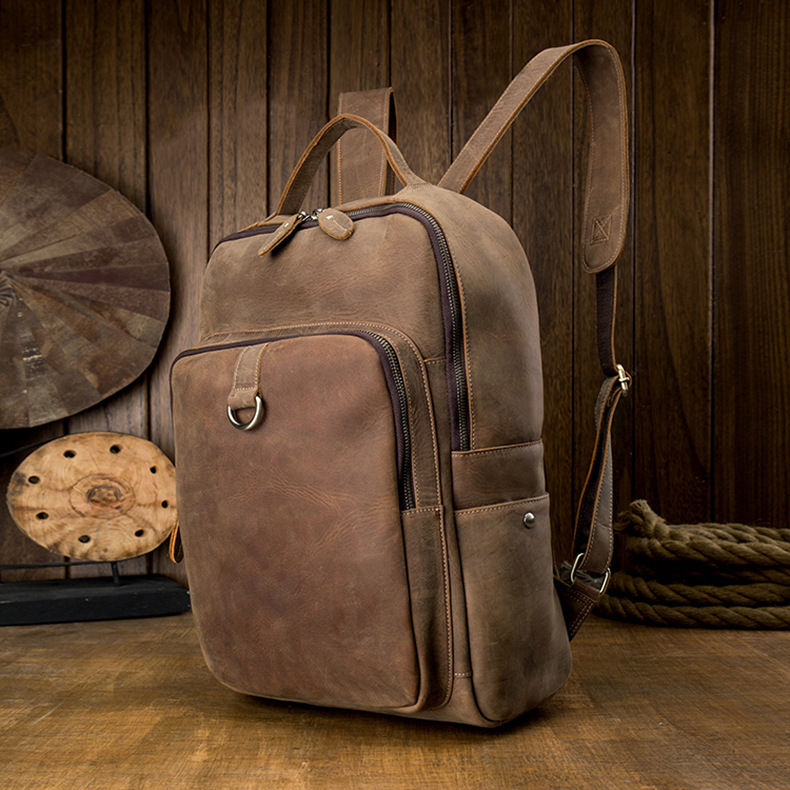 Thumbnail: Le Voyageur Rétro – First-Layer Cowhide Bucket Backpack