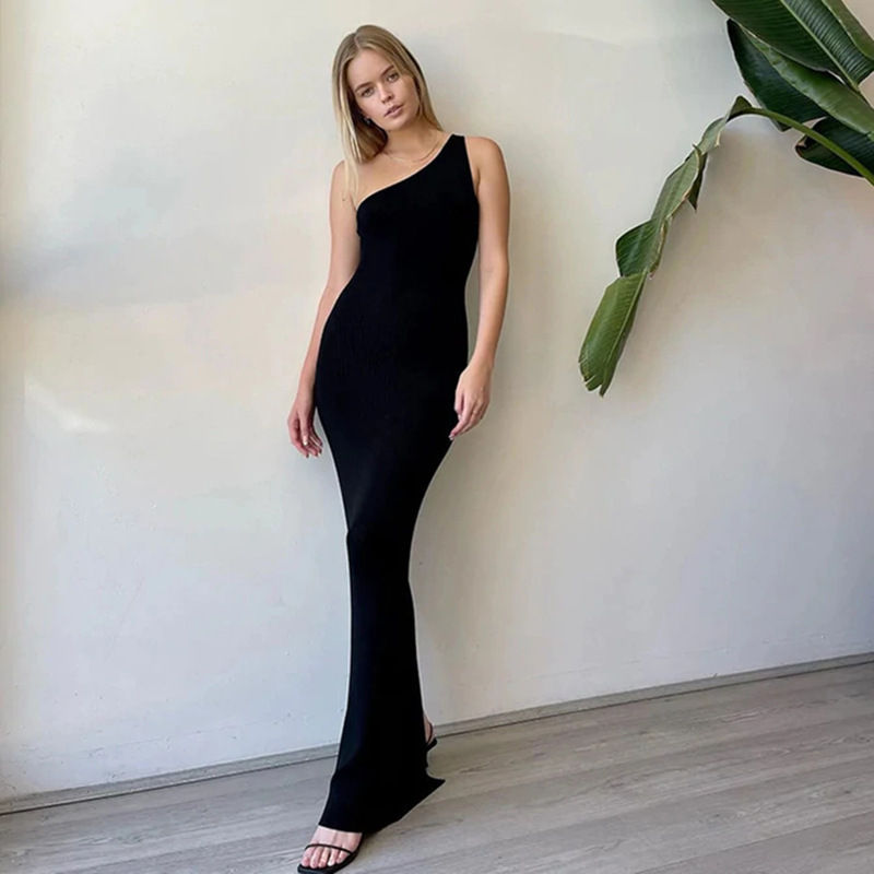 Thumbnail: Backless Slim Fit Maxi Dress