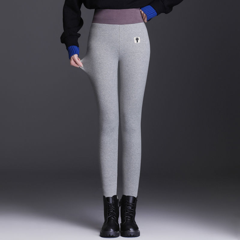 Thumbnail: VelvetLux – Artisan Plush-Thermal Leggings