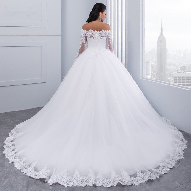 Thumbnail: Intricate Lace Bridal Gown