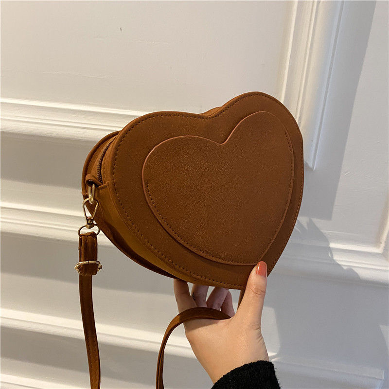 Thumbnail: AmoraPulse – Frosted-Chassis Heart Bag