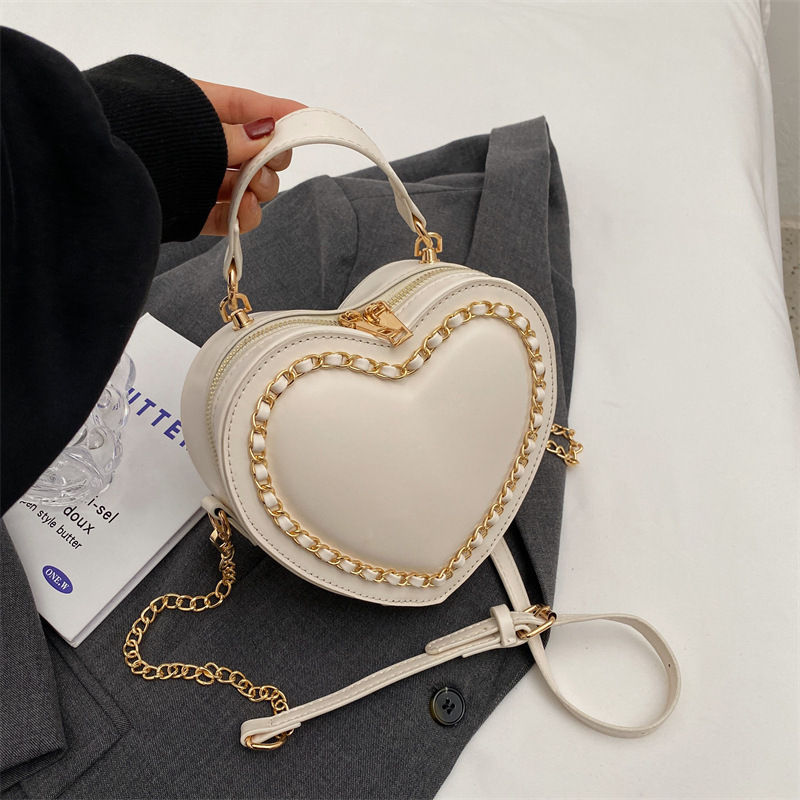 Thumbnail: ChicLink – Grained Technical Shell Chain Bag