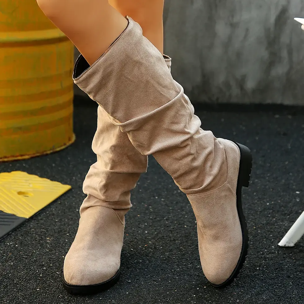 Thumbnail: L’Aube Élite – Vintage Suede Chunky Heel Square Toe Boots