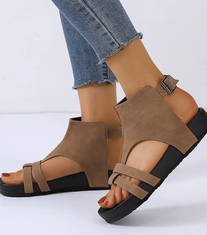 Summer chic! Flat Bottom Hollow Buckle Sandals in a trendy style with a comfortable flat sole and stylish buckle detail. Perfect for warm weather adventures.