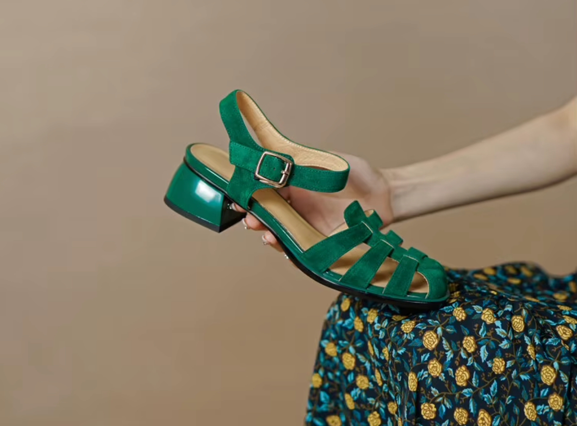 Suede Chunky Heel Buckle Sandals