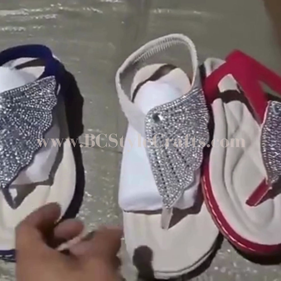 Thumbnail: The Oceanic Opulence – Rhinestone Summer Shell Flip-Flops