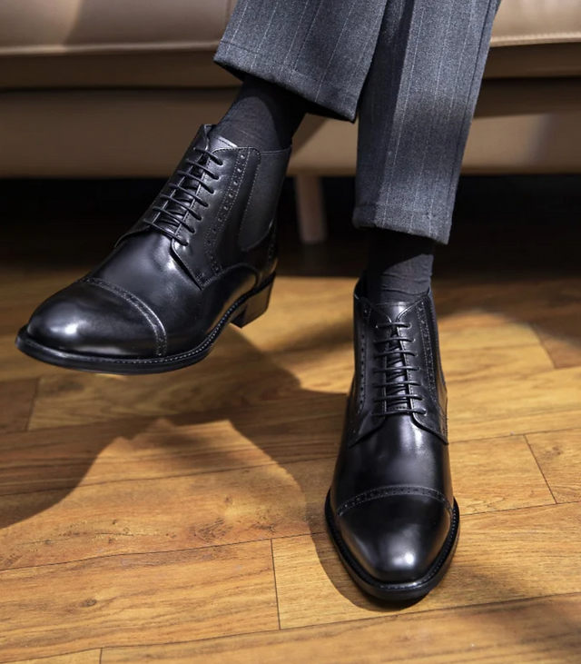 Retro Leather Classic Boots - Timeless Elegance