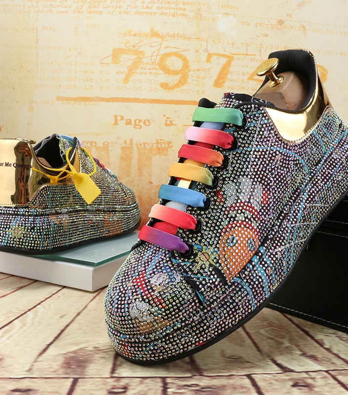 Colored Diamond Lace Up Men's Shoes - Step out in style with these vibrant and fashionable lace-up shoes featuring a diamond pattern