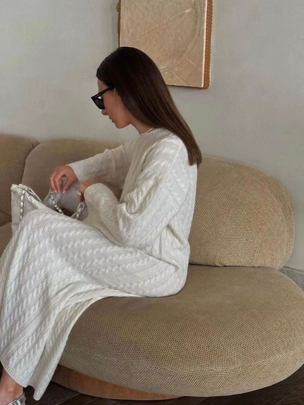 Thumbnail: Nordic Twist Insulating Midi – Wool Round-Neck Knitted Dress
