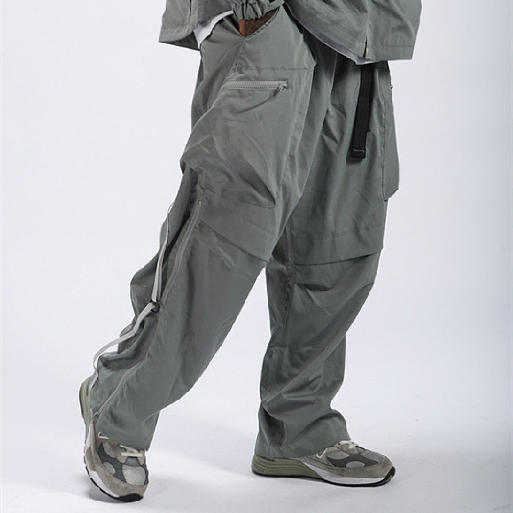 L’Urbain Tactique – Multi-Pocket Windproof Loose Cargo Pants