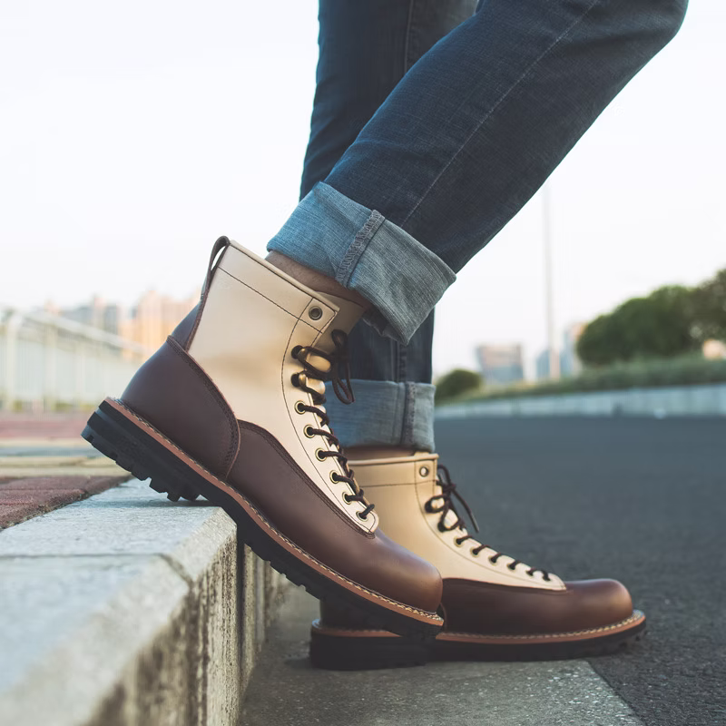 Contrast Color Leather Men's Boots