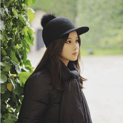 Thumbnail: Fox Fur Ball Woolen Cap