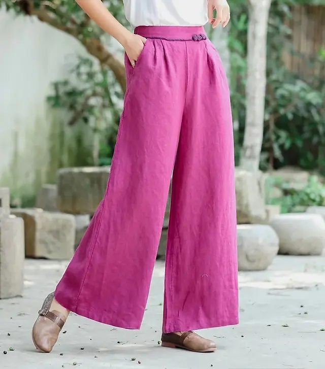 Comfortable & chic - High-waisted linen pants with a wide leg for effortless summer style.