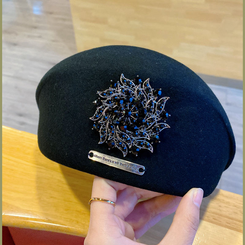 Thumbnail: Wool Beret with Rhinestones