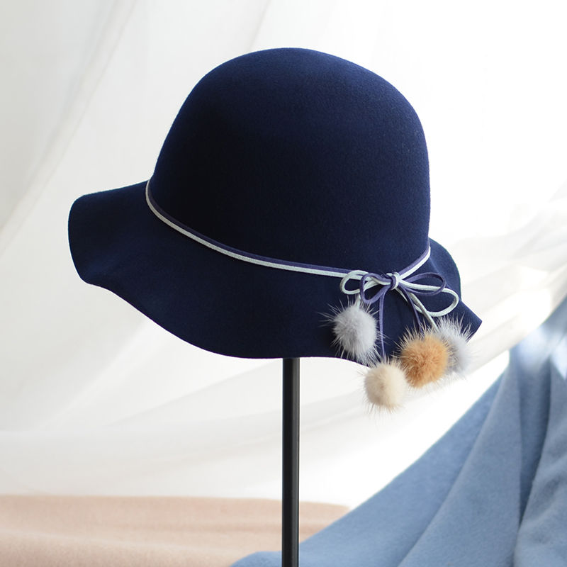 Thumbnail: Woolen Tassel Bucket Hat