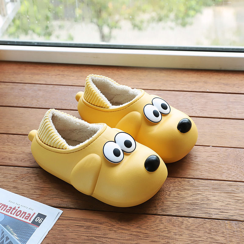 Thumbnail: Le Petit Caniche – Cozy Paws Winter House Slippers