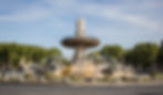 Photo - Fontaine monumentale et plazza européenne_edited.jpg