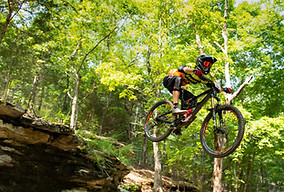 Garrett%20Hubbard%20Eureka%20Springs%20Enduro%20photo%20cropped%203000px_edited.jpg