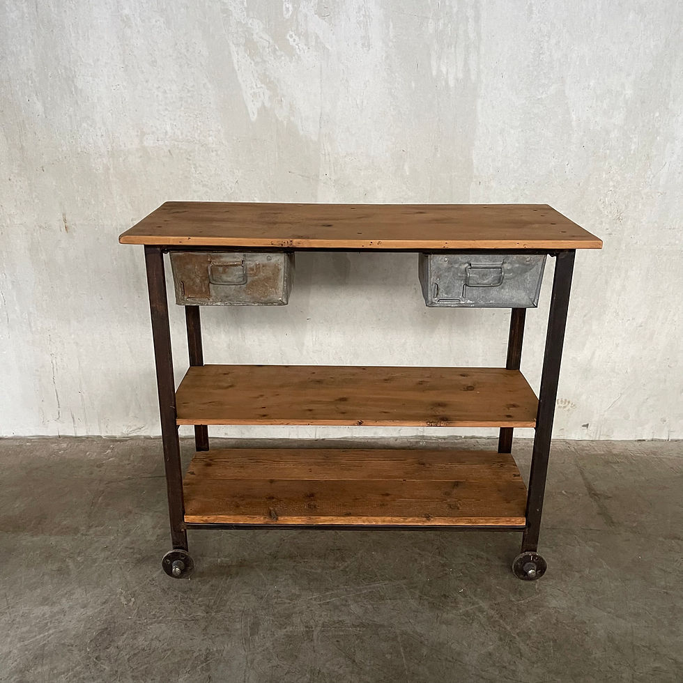 Thumbnail: Smal dressoir met twee lades 113 cm