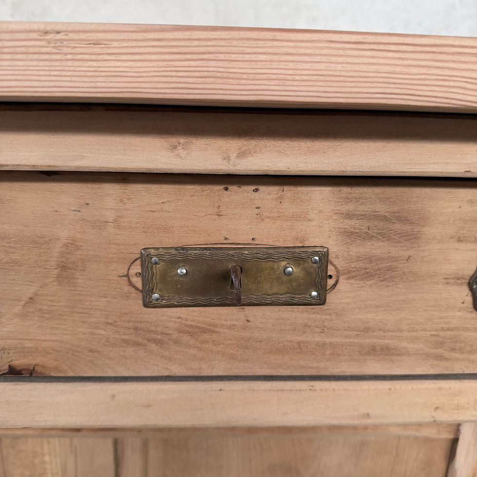 Thumbnail: Vintage houten schuifdeurkast uit militair lab 200 cm