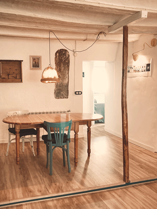 Posada de la Luz in Torralba de Ribota (Zaragoza): a destination for rural coliving, coworking, and shared workshops. Images of the various areas throughout the house.