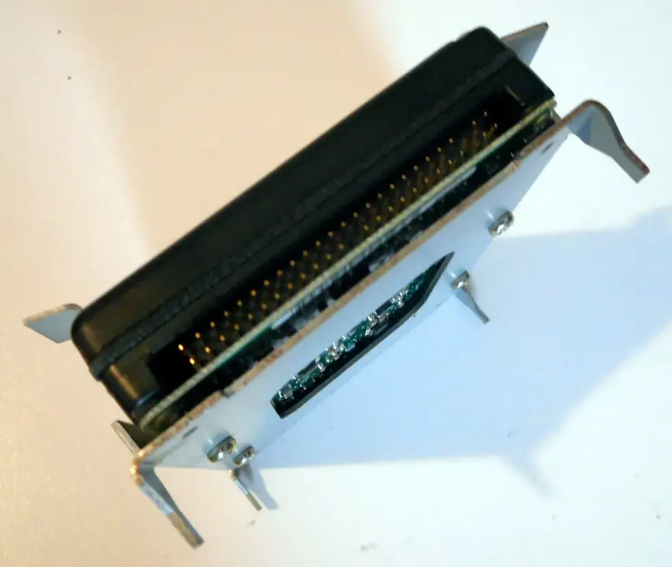 Thumbnail: AMIGA 600 Disque dur d'origine 40 Mb Original hard disk with WORKBENCH 2.1