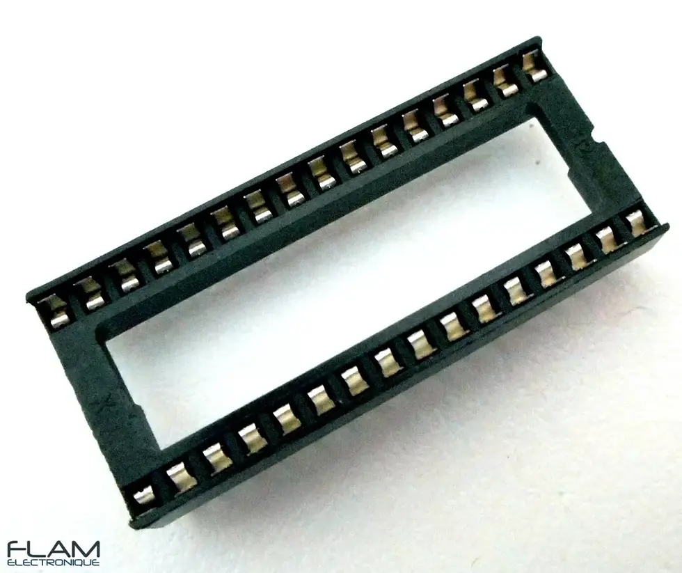 Thumbnail: 2x Support socket pour circuit intégré 32 broches DIP - 32 pins support for IC