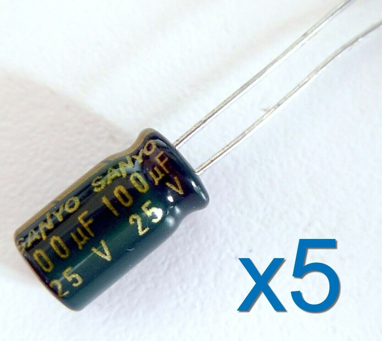 5x Condensateur SANYO 25V 100uF électrolytique Aluminium Radial capacitor 6x11mm