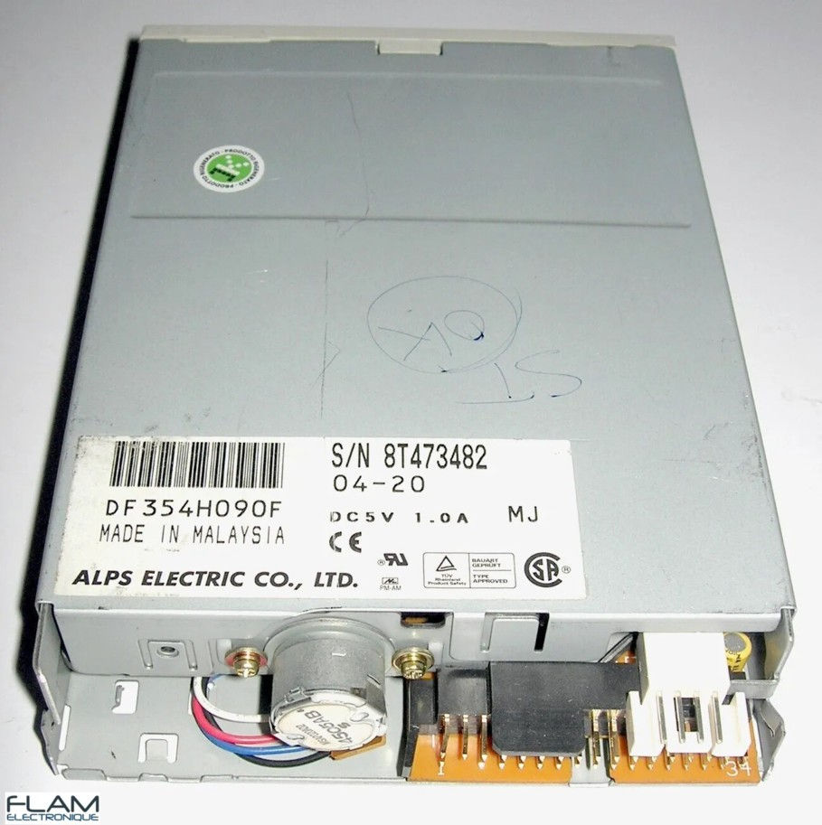 Thumbnail: Lecteur de remplacement Atari ST / STF / STE / MEGA ST replacement floppy drive