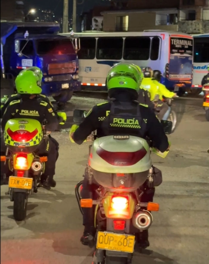 💪 Policía intensifica patrullajes en Guayabal para reforzar control territorial