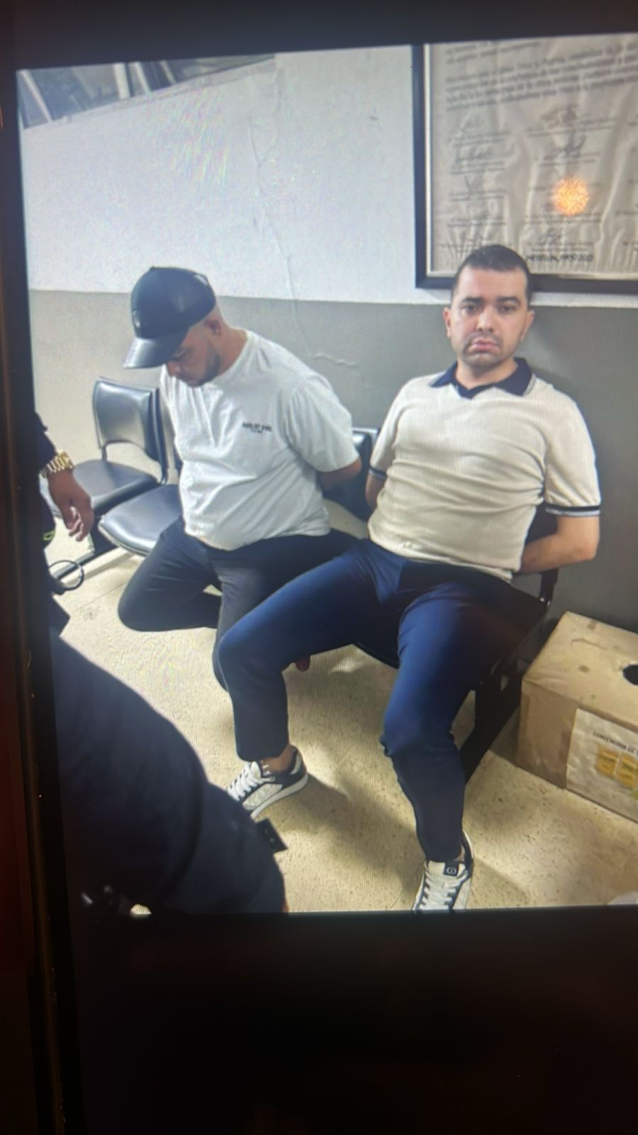 🚨 DOS POLICÍAS ASESINADOS EN LAURELES #MEDELLÍN