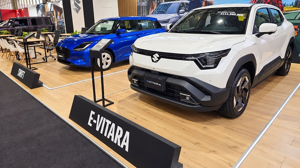 Stand de Suzuki con la e-Vitara eléctrica en el Autoshow Medellín 2026