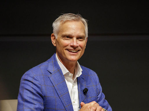 American Airlines Pilots Lose Confidence in CEO Isom as Board Refuses Direct Meeting