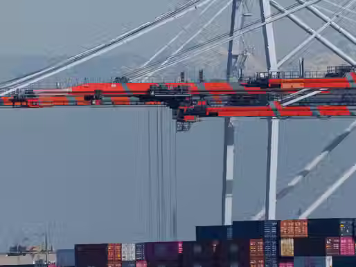USMCA Lapse Leaves Trucking's Cross-Border Boom in Limbo
